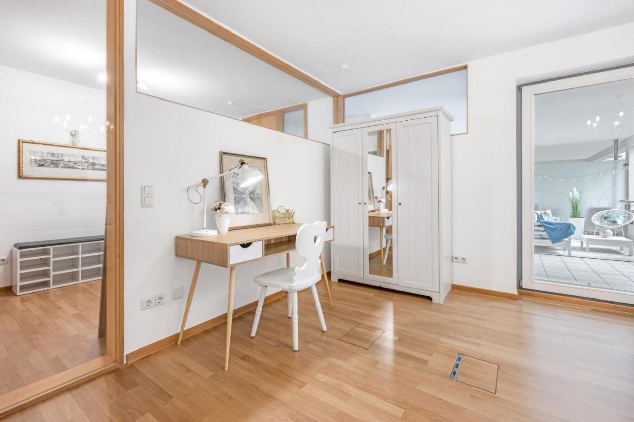 Zwei Zimmer Wohnung Im Stadtzentrum Mit Tiefgaragenplatz Munchen Bagian luar foto
